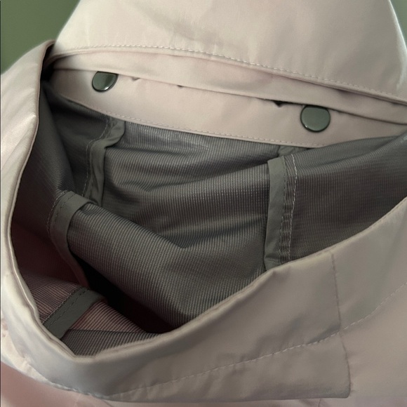 Noize Lilianna Raincoat - Picture 12 of 17